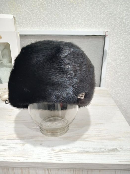 Продам норковую шапку