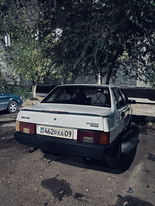 Продам ваз 21099