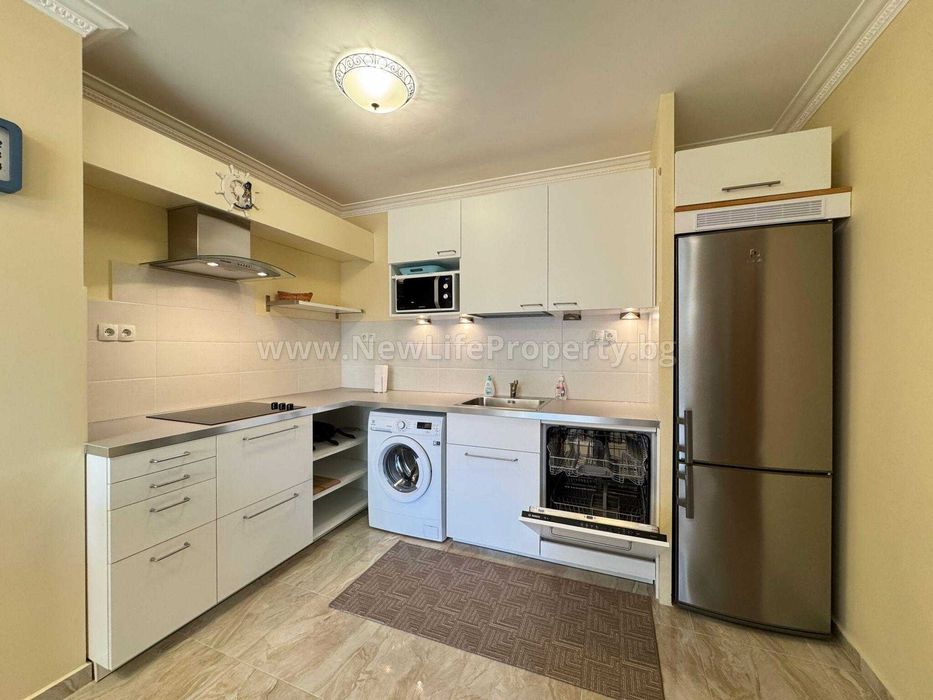 Продава се Двустаен апартамент в Свети Влас - 65 кв.м за 2224 €/кв.м - Снимка #6