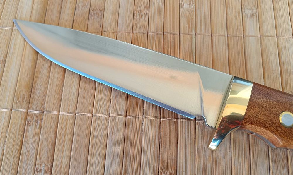 Класически ловен нож