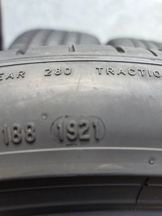 Vand patru anvelope de vara pirelli p zero 245 45 20/ 275 40 20 dot 1921