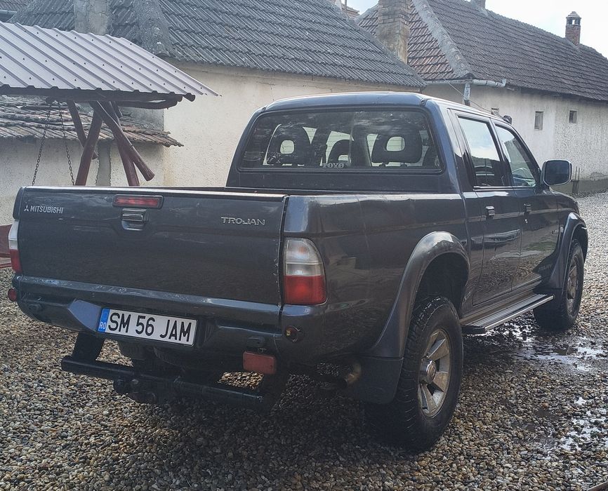Mitsubishi Trojan L200