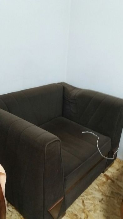Диван и кресло в отличном состоянии