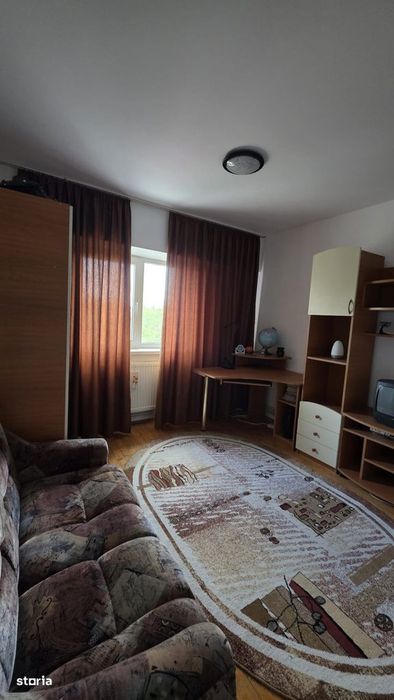 Apartament cu 3 camere, 63 mp., zona Centrala, Turda