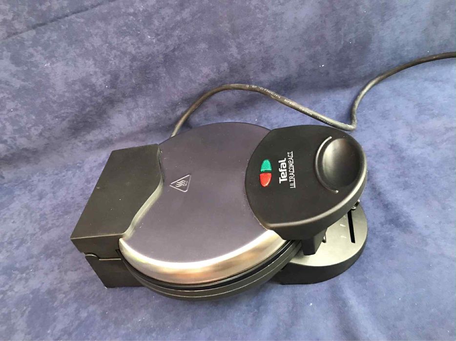 Гофретник Tefal