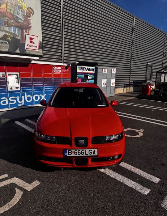 SEAT Leon 2003 — imagine 2