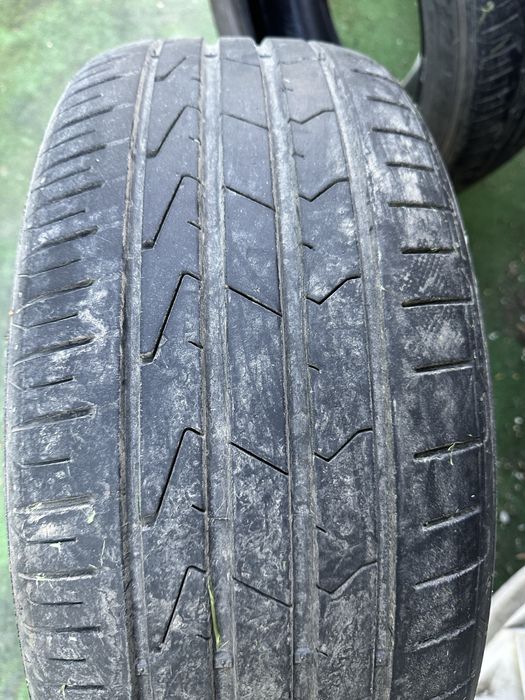 Anvelope Hankook 225/55/17 vara 100 lei buc !