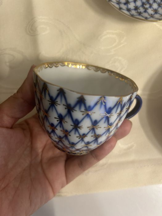 Пары из сервиза  «Кобальтовая сетка», винтаж