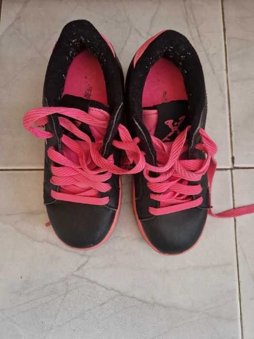 Маратонки на колелца SIDEWALKSPORTS BY HEELYS номер 32