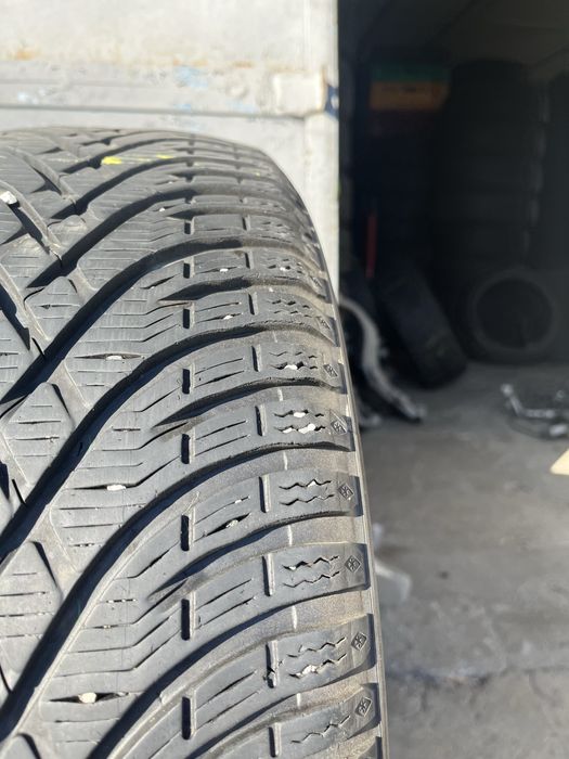 4 бр. зимни гуми 205/55/16 BF Goodrich DOT 3019 6 mm