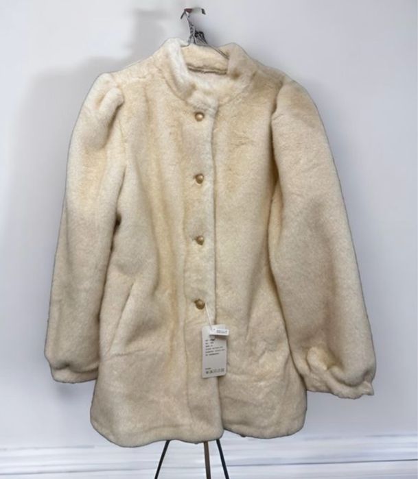 Продам новый костюм