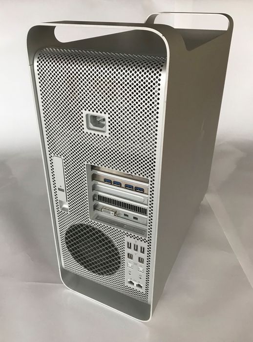 Apple Mac Pro 5,1 , Dual CPU , 64 GB RAM
