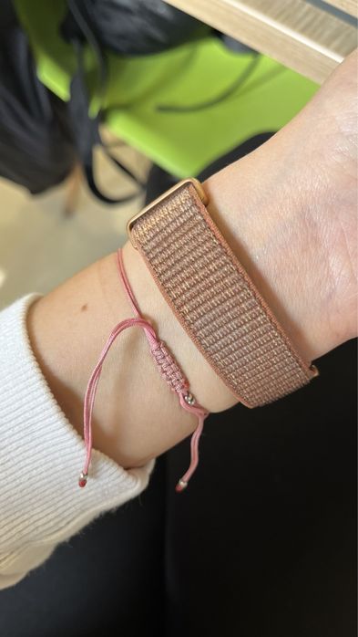 Смарт часовник Amazfit GTS 4