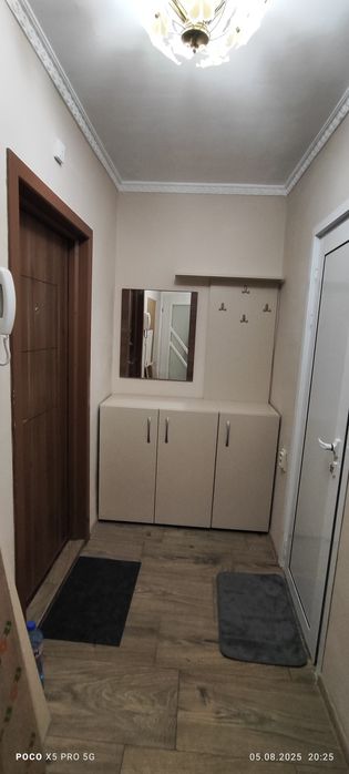 Дава се под наем Тристаен апартамент в Бургас, Меден рудник - зона Б - 69 кв.м за 458.49 € - Снимка #11