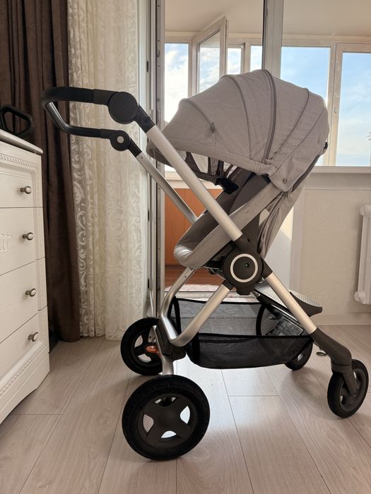 Продаю коляску Stokke