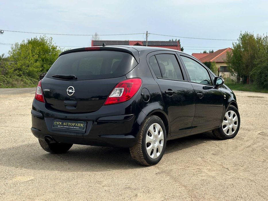 Opel Corsa D 1.4i 87 CP | AN 2011 EURO 5 | CLIMĂ | Senzori Parcare | CASH sau RATE | Garantie | Livrare