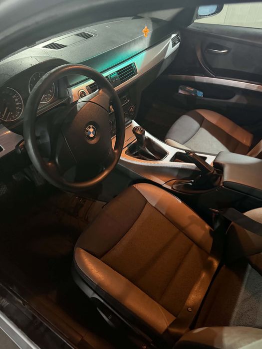 Bmw e90 320i 2006