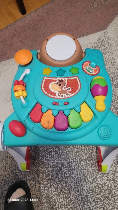 OFERTA Jucarie bebe Antemergator si Masa de activitati