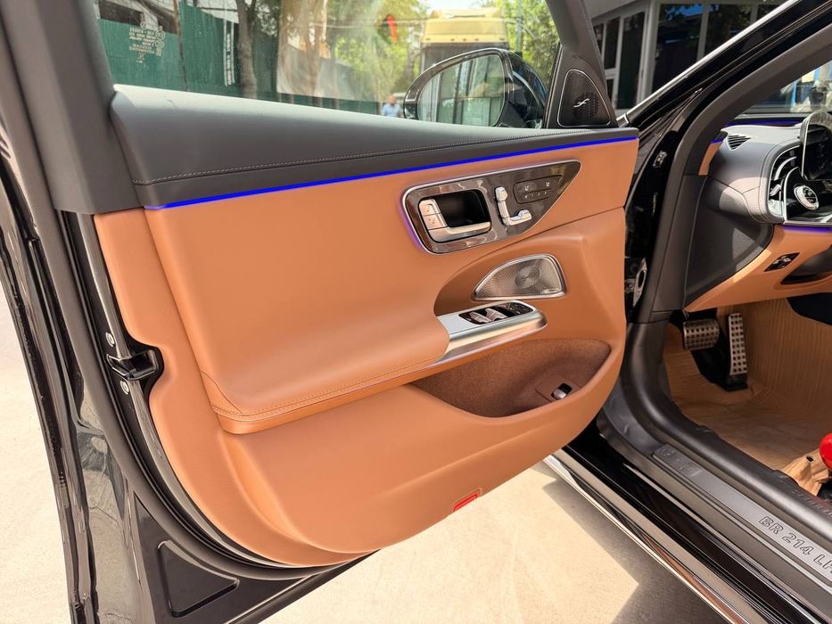 Yangi Mercedes Benz E300 AMG Line