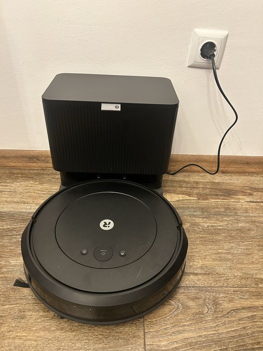 Прахосмукачка-робот 2 в 1 iRobot Combo 2 Essential Black