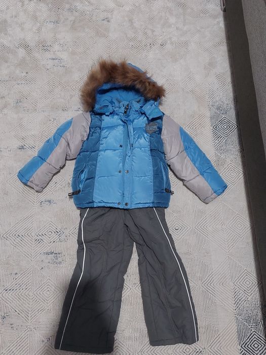 Куртки для девочек и мальчиков