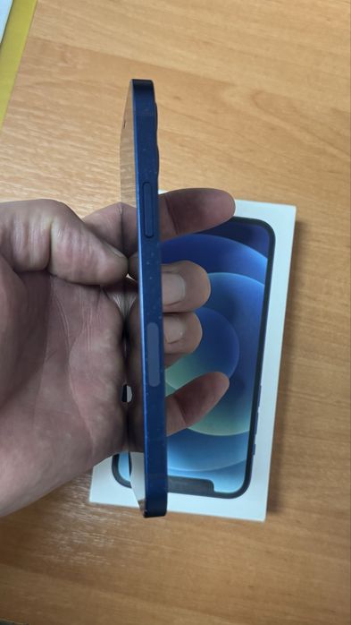 Айфон 12 без ремонта