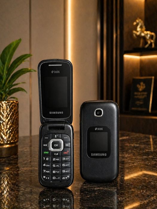 SAMSUNG telefon sotiladi