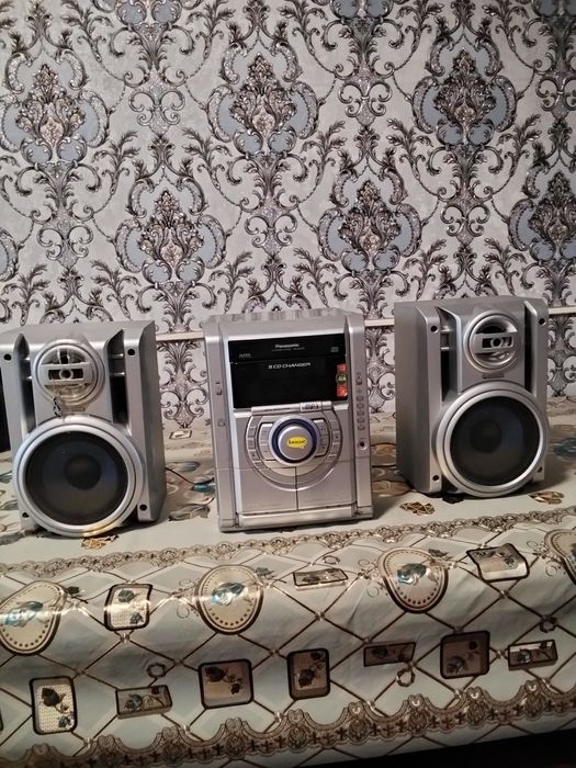 Центр ва телевизор артел32 сотилади