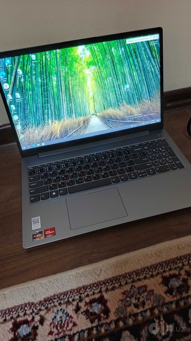 Arzon notebook Lenovo ideal holatda