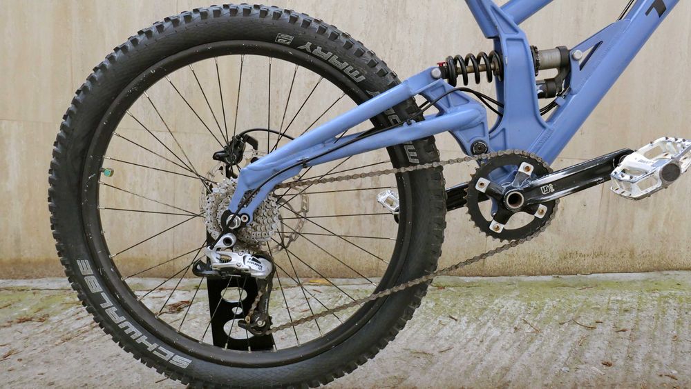 Trek Custom DownHill, 26 цола – Boxxer RC, FOX Van R