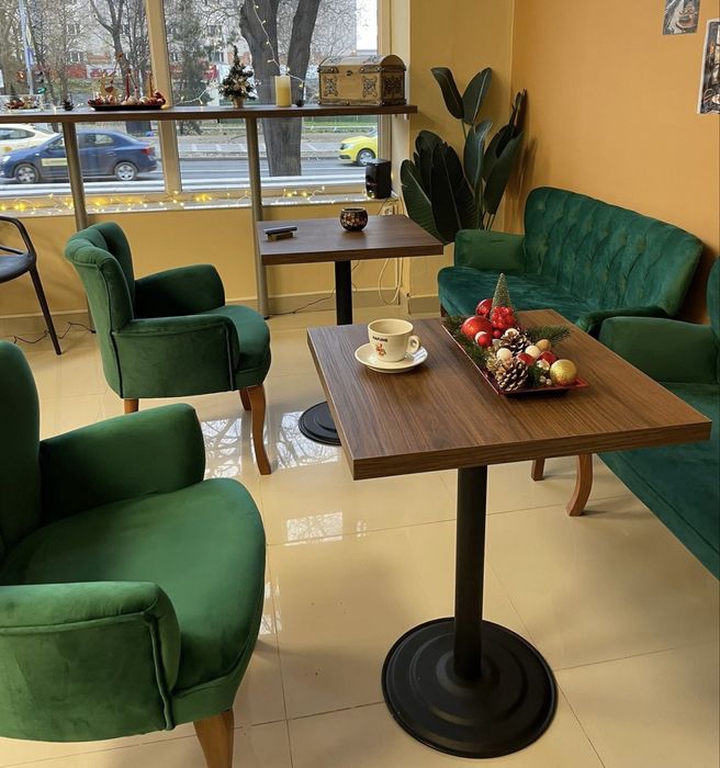 Set canapea cu 2 fotolii