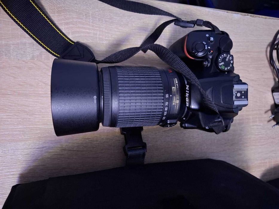 Nikon D3500 (camera foto + accesorii)