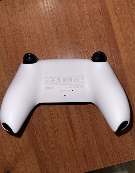 Продам Playstation 5 slim
