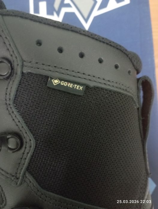 Продам демисезонные берцы 42 размер