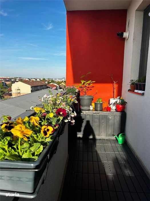 Giroc - Etaj 4 Lift - 3 Camere - 2 Bai - Terasa - Dressing - Centrala — fotografia 3
