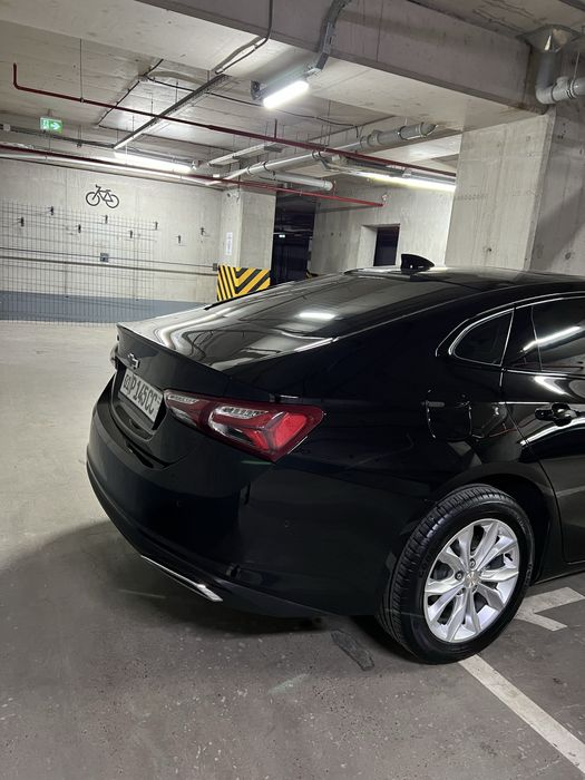 Malibu xl   Holati tiniq zor qarab haydaganman