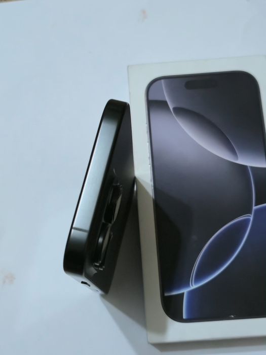 Vand/schimb iPhone 16 Pro 256gb Black