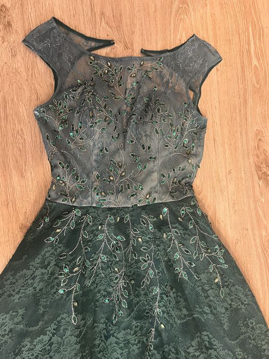 Продам вечерние платья