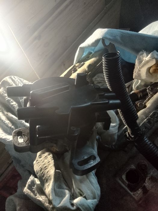 Продам запчасти Мазда кседокс