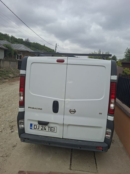 Duba Nissan primastar