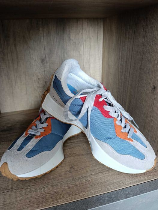 Маратонки Адидас и new balance