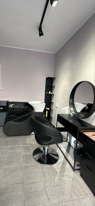 Дава се под наем  в София, Зона Б-5 -  кв.м за 229.5 € - Снимка #1