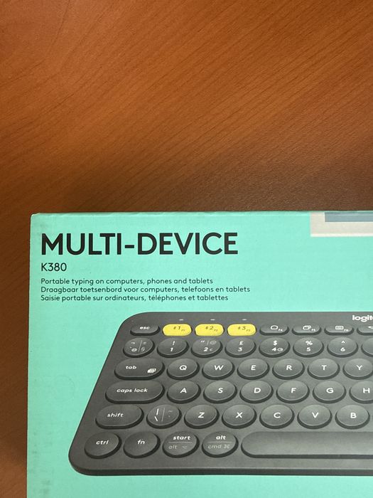 Продам клавиатуру Logitech K380 Multi-Device Bluetooth Keyboard - DARK