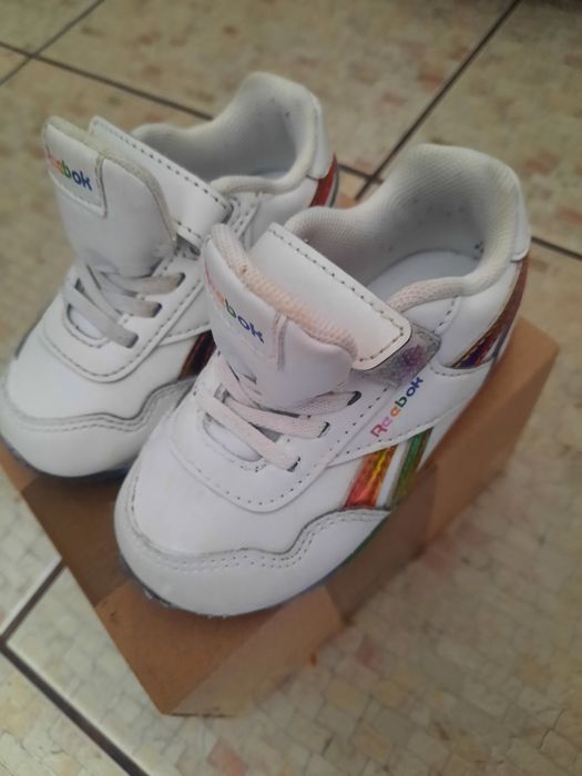 Încalțăminte bebelusi (2 perechi)