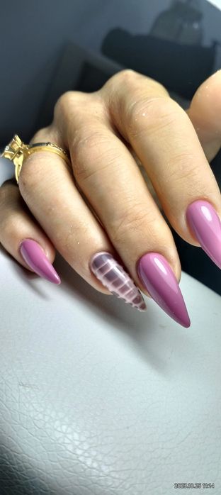 Маникюр, педикюр,наращивание