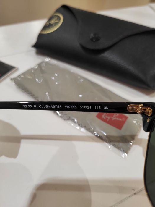 RB3016 Clubmaster слънчеви очила