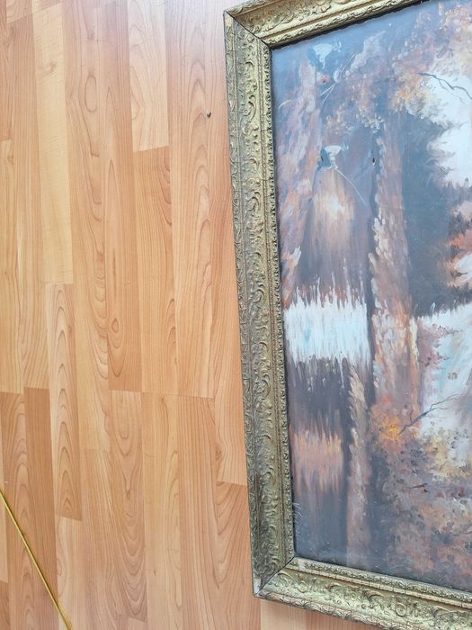Tablou Vechi de Colectie impresionant „Pescar montan toamna ” – pictor V. Casacu (66.5 x 48 cm), ulei pe panza, rama stuc baroc aurita.