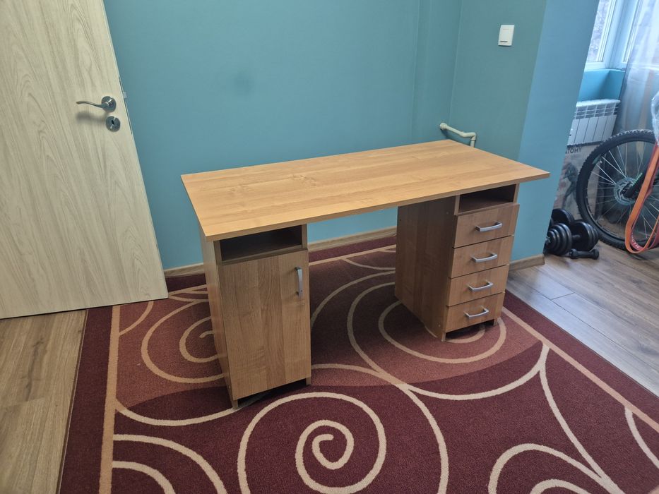 Бюто за компютър 1.25х60