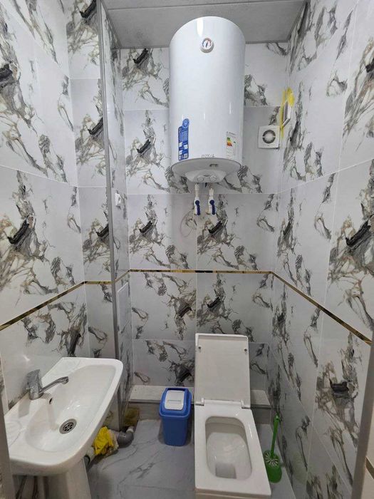 Продаётся передел в 3х комн квартира на 4 этаже Ор-р Пивзавод
