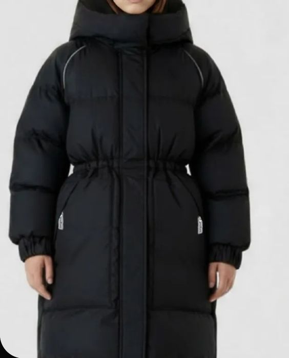 Продаётся куртка на девочек